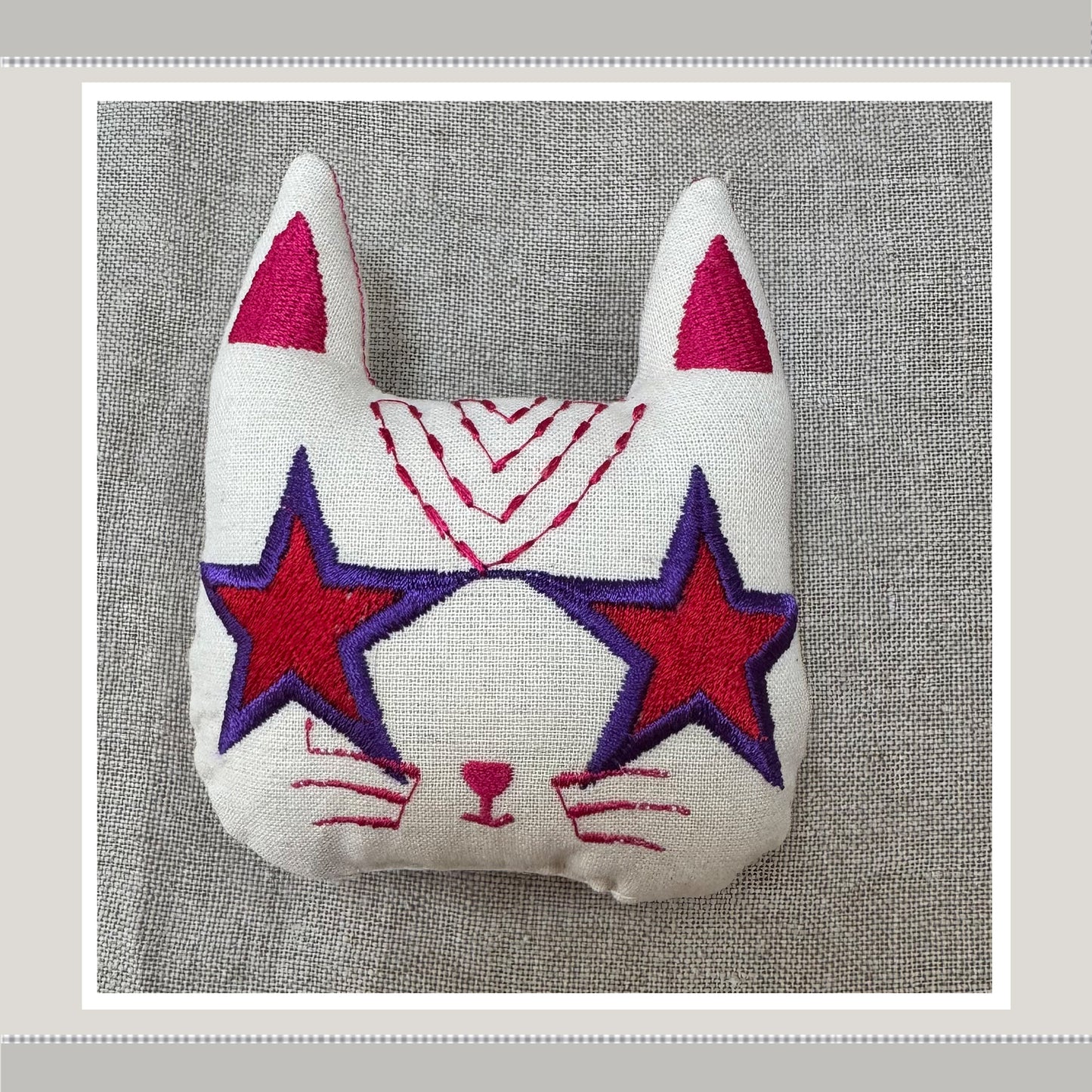 Catnip Cat Toy, Elton Tom