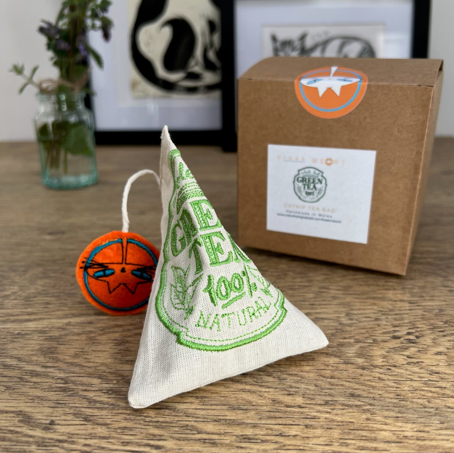 Freak Meowt Luxury Catnip Cat Toys, Gifts for Cats Green Tea Bag