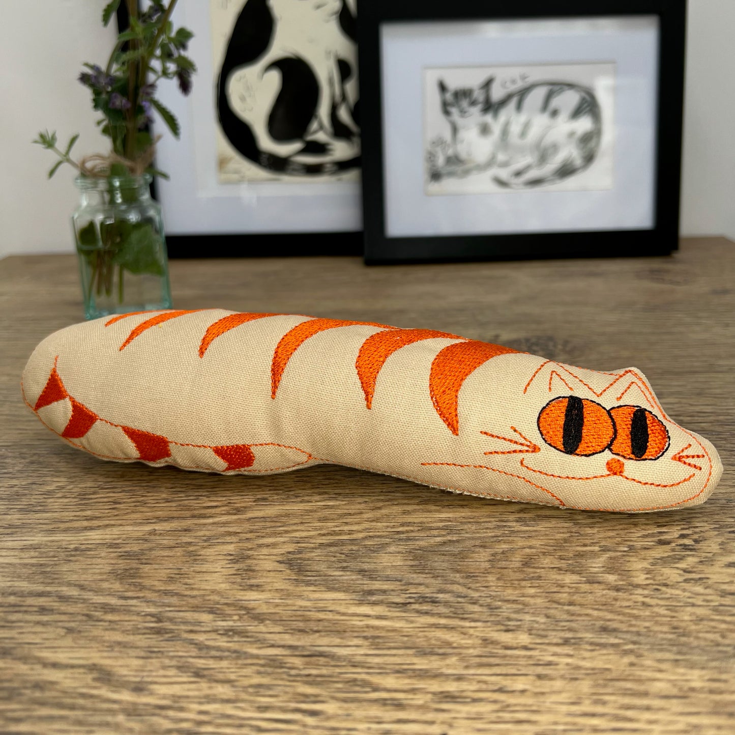 Freak Meowt Luxury Catnip Cat Toys, Gifts for Cats Kitty Loaf Jaffa, Kicker Toy