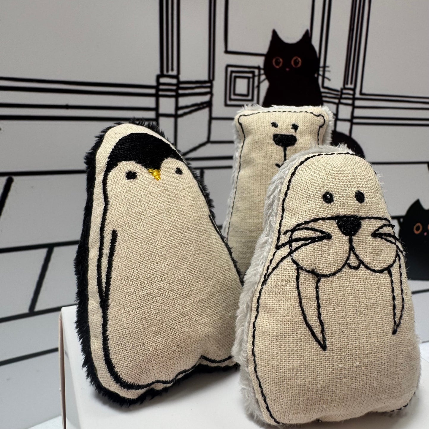 Catnip Frosty Friends Cat Toys