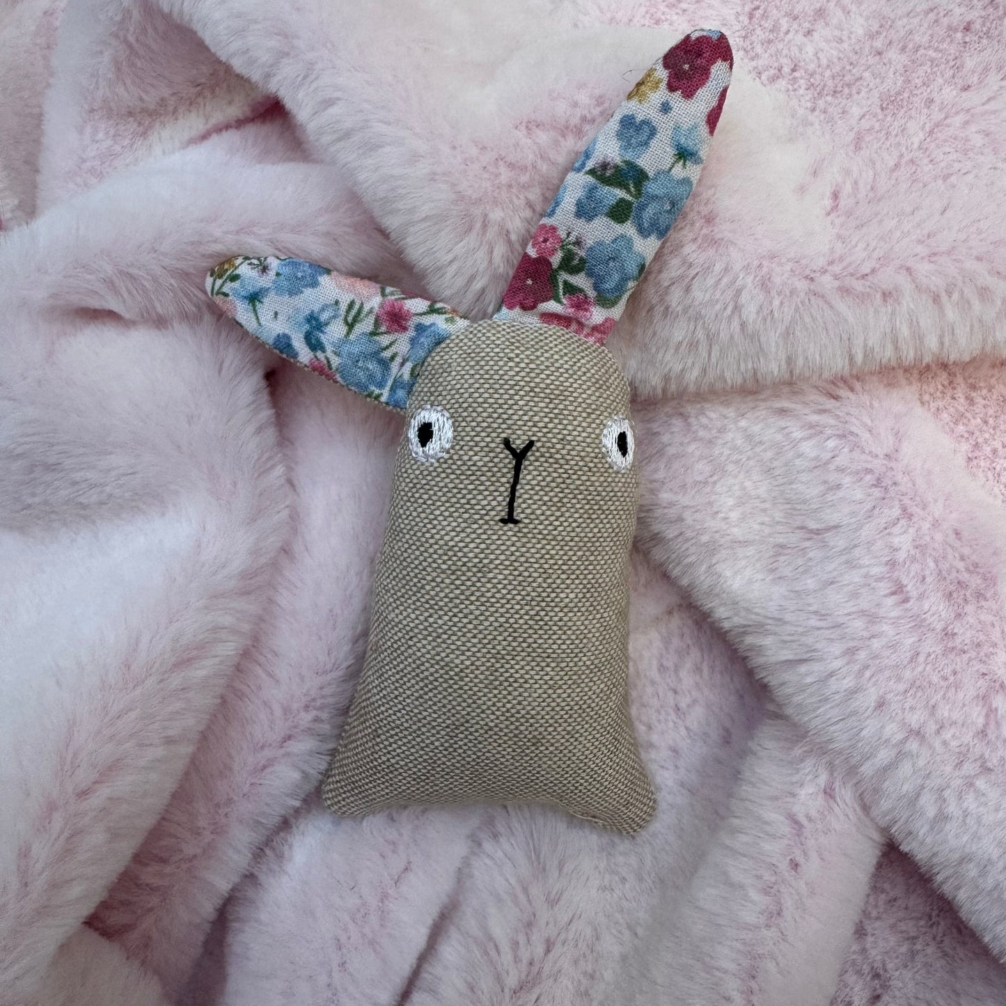 Catnip Wilhelmina Rabbit, Cat Toy