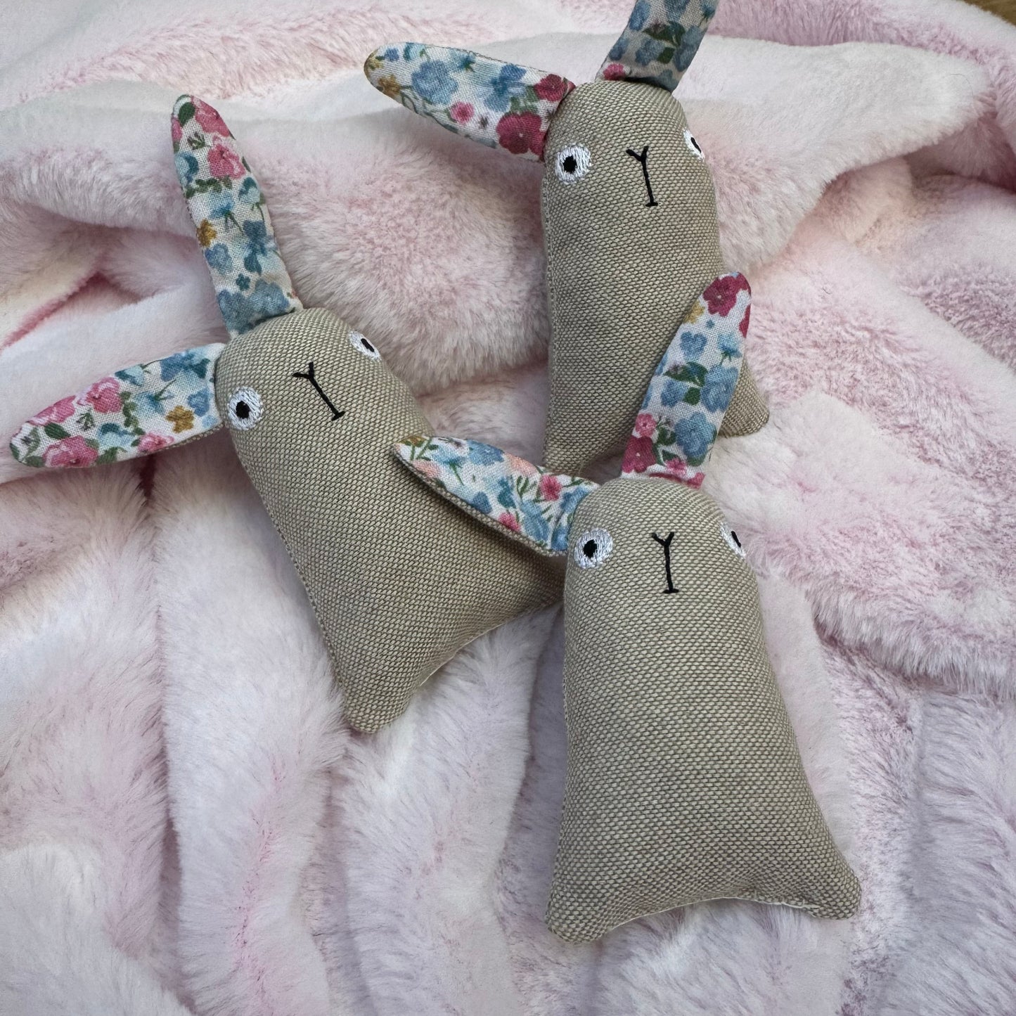 Catnip Wilhelmina Rabbit, Cat Toy