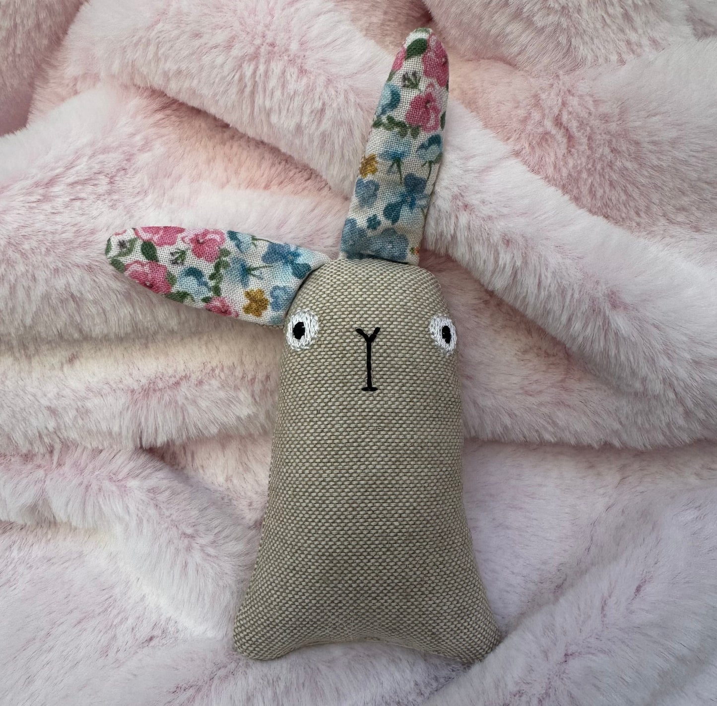 Catnip Wilhelmina Rabbit, Cat Toy