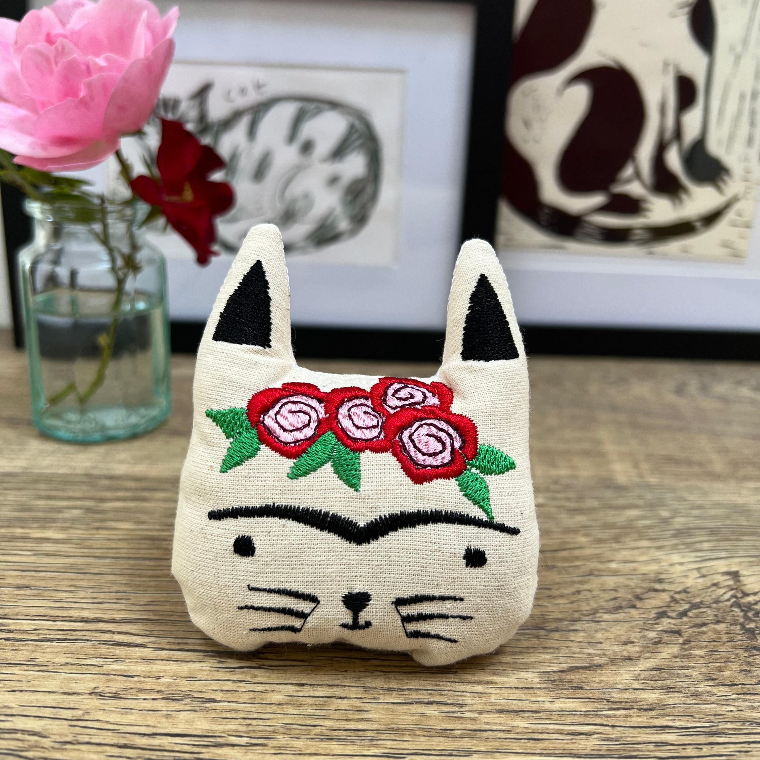 Urban outfitters outlet lucky cat pillow